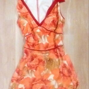 Sexy,‎ flirty Guess  summer dress